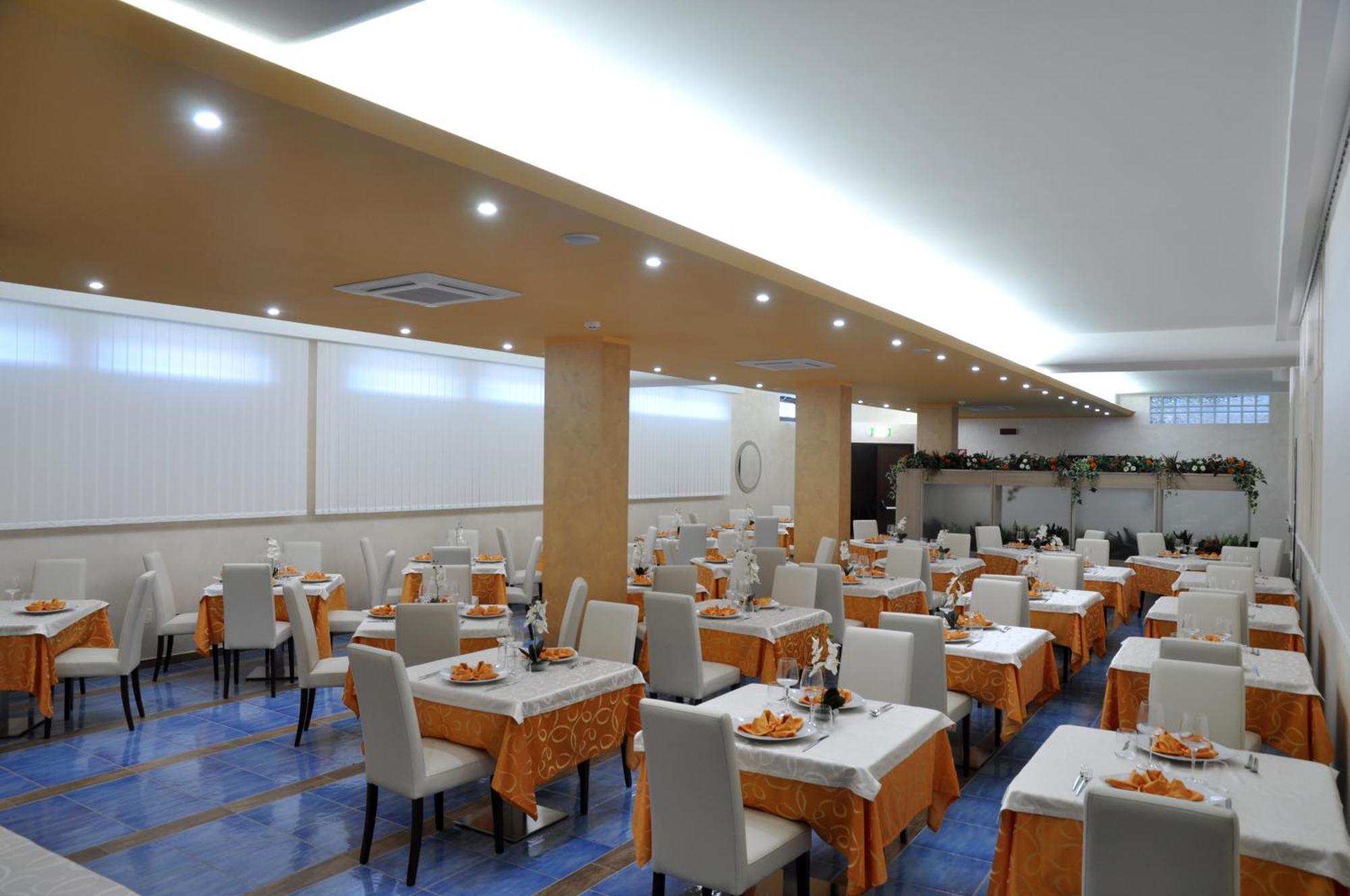 Hotel Porta Rosa 4*